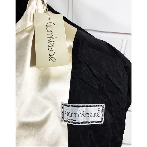 VTG RARE Gianni Versace Cropped Velvet Jacket - Picture 6 of 7